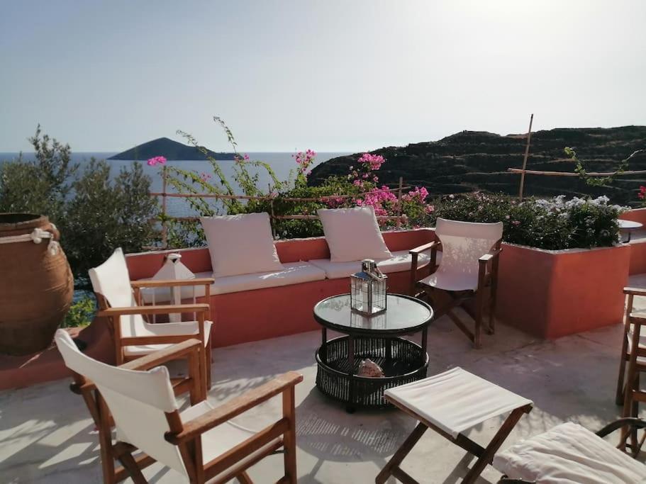 Вілла Casa Dei Melograni At Vourlidia Leros Vromolithos Екстер'єр фото