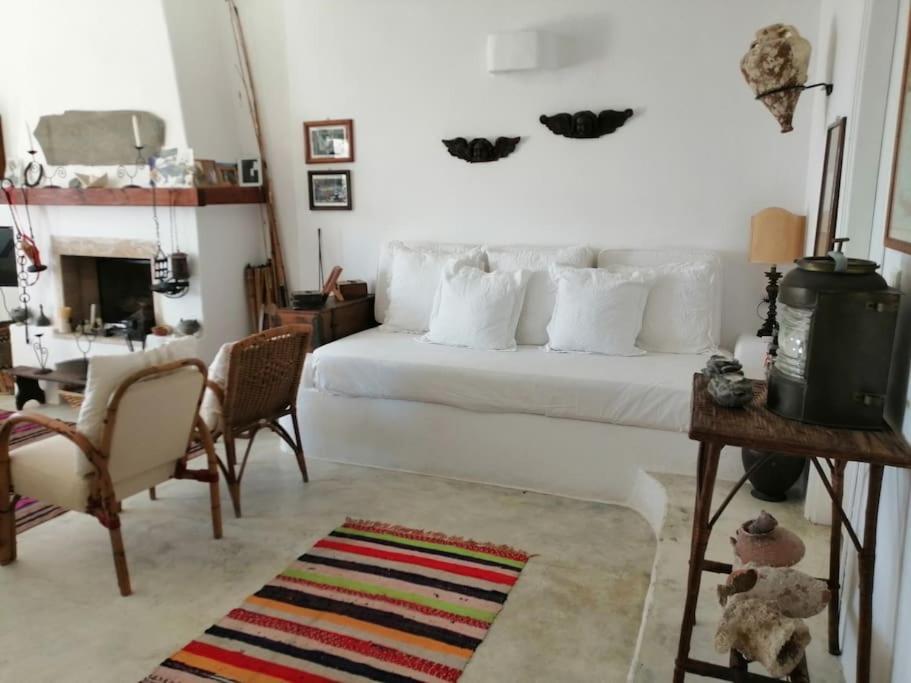 Вілла Casa Dei Melograni At Vourlidia Leros Vromolithos Екстер'єр фото